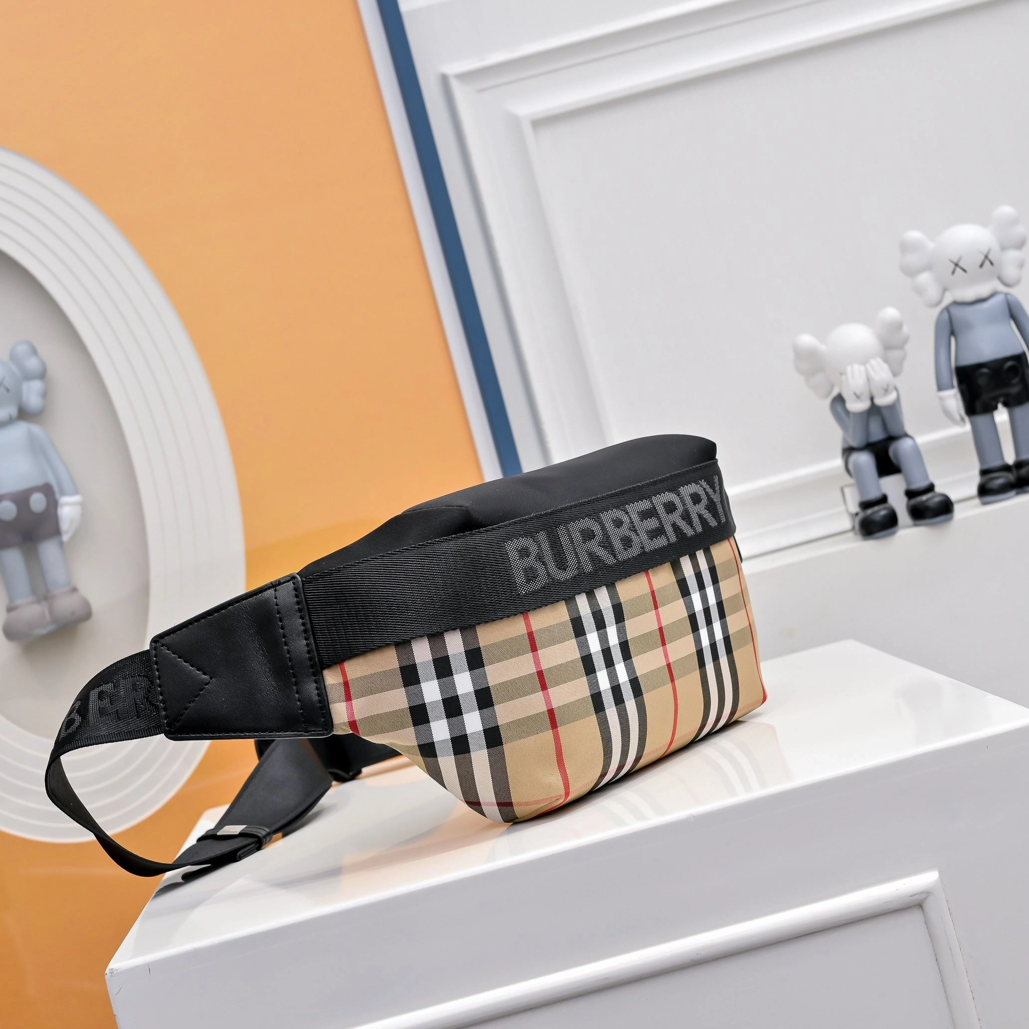 Bold Mens Burberry Waist Chest Packs 93233