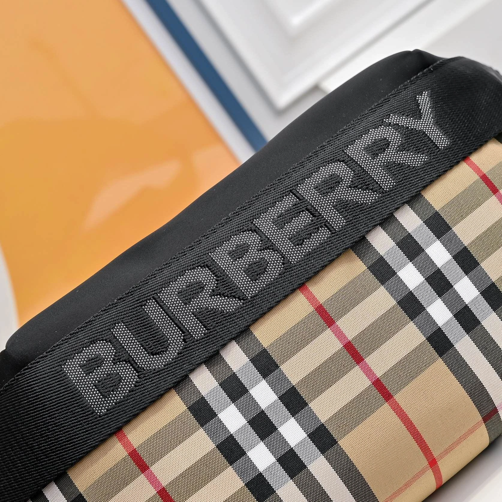 Bold Mens Burberry Waist Chest Packs 93233