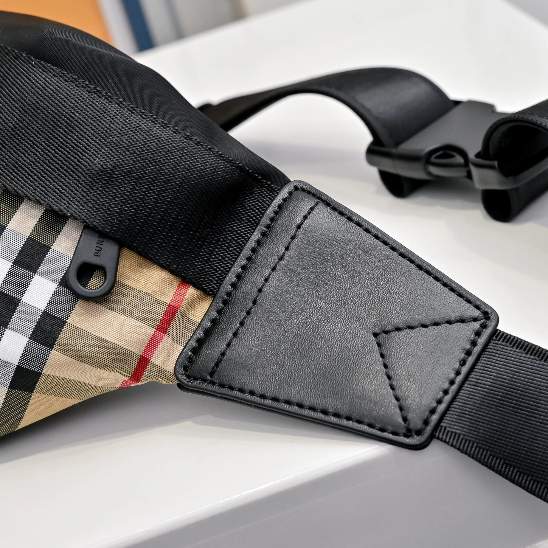 Bold Mens Burberry Waist Chest Packs 93233
