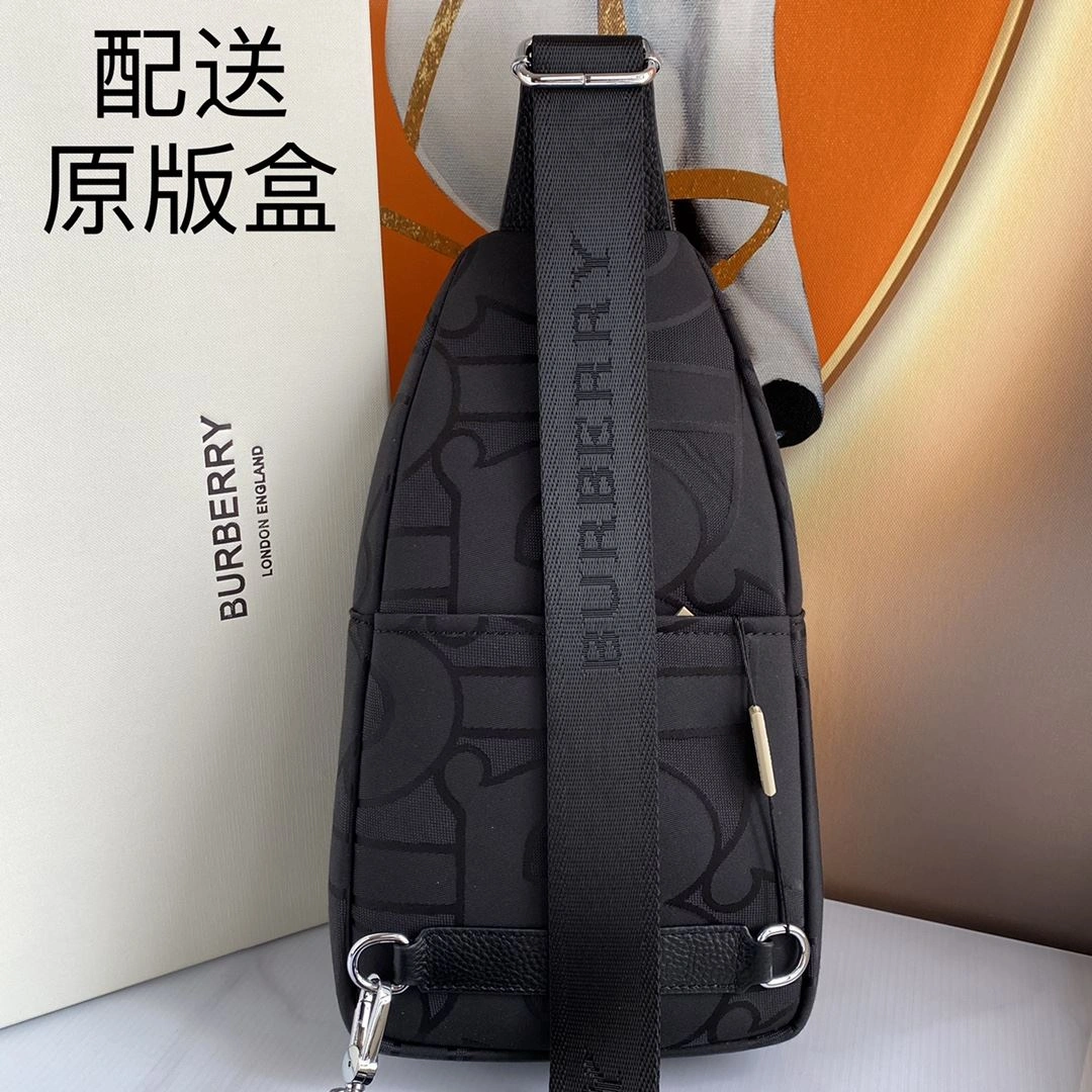 Mens Burberry Waist Chest Packs TimelessDesign 93310