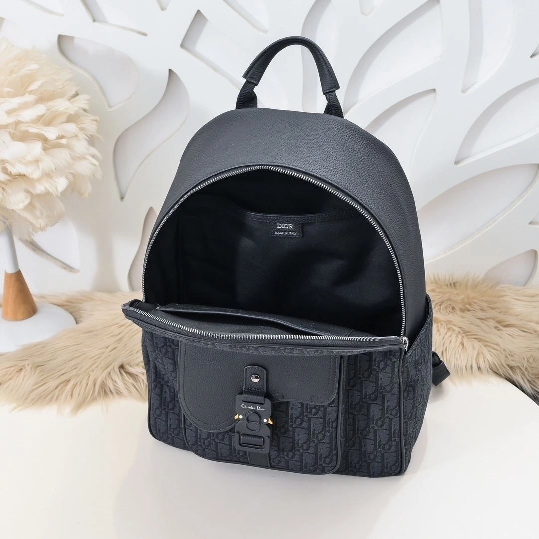 SunProtective Mens Christian Dior Backpacks 91135