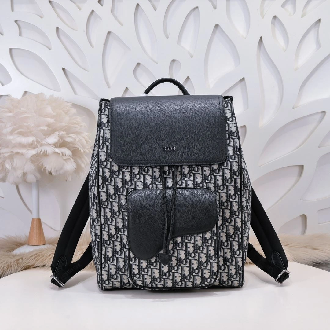 Resilient Mens Christian Dior Backpacks 91126