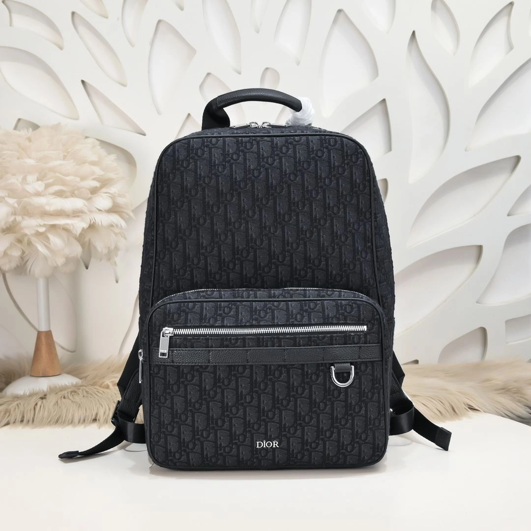 EyeCatching Mens Christian Dior Backpacks 91088