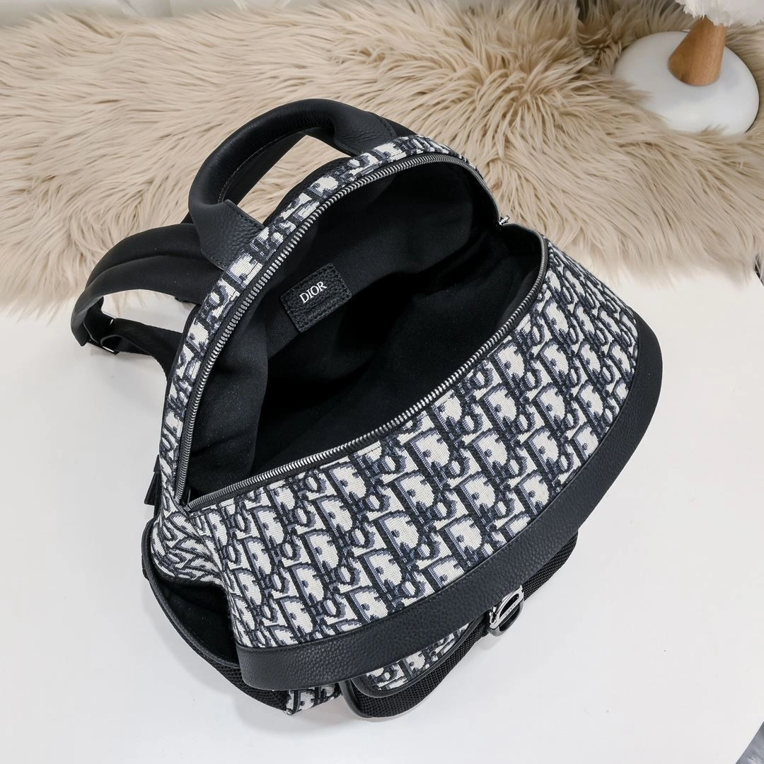 Snug Mens Christian Dior Backpacks 91077