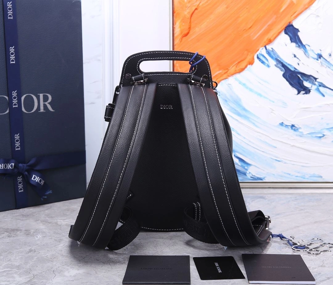 Mens Christian Dior Backpacks FashionForward 92134