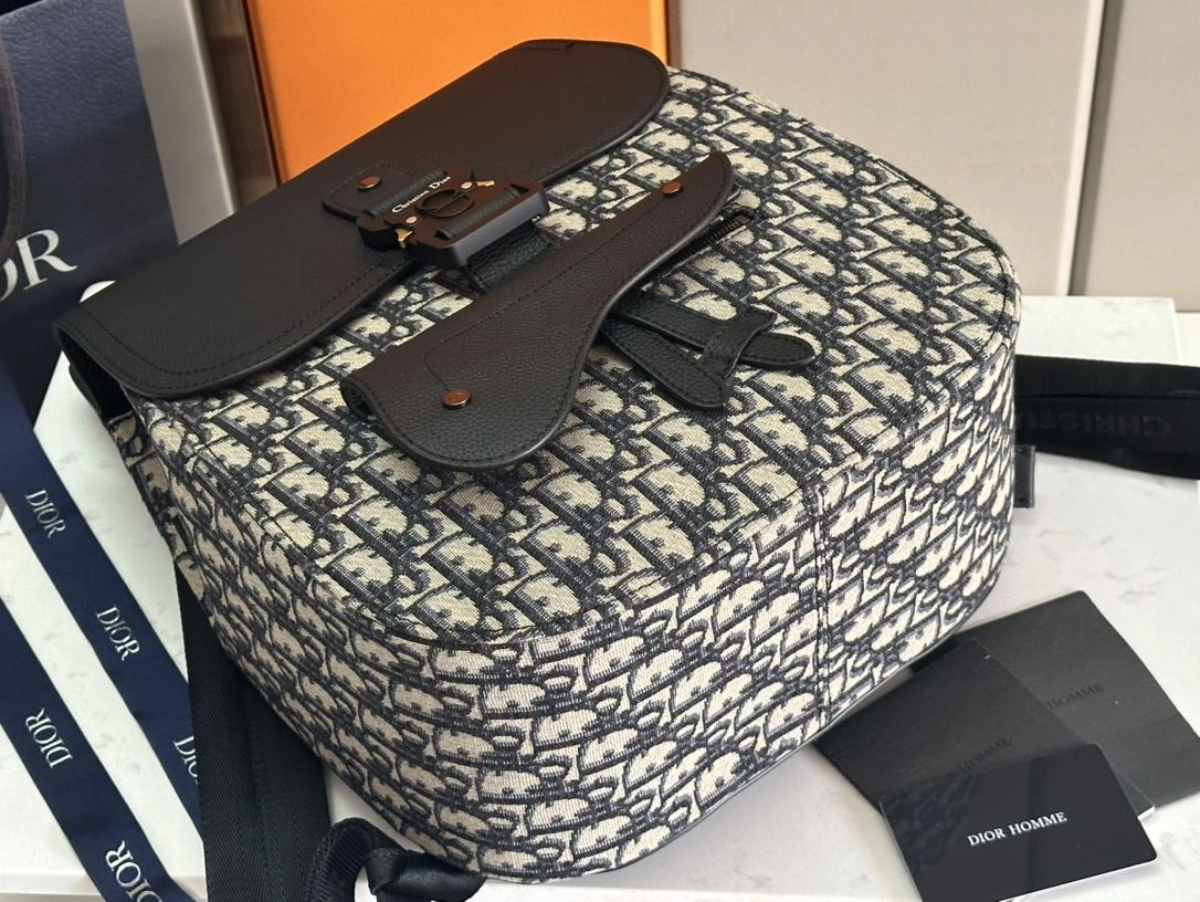 Classic Mens Christian Dior Backpacks 92126