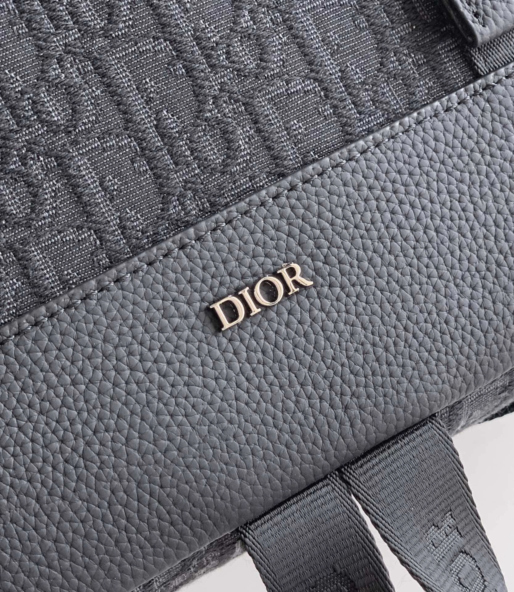 OdorResistant Mens Christian Dior Backpacks 92092