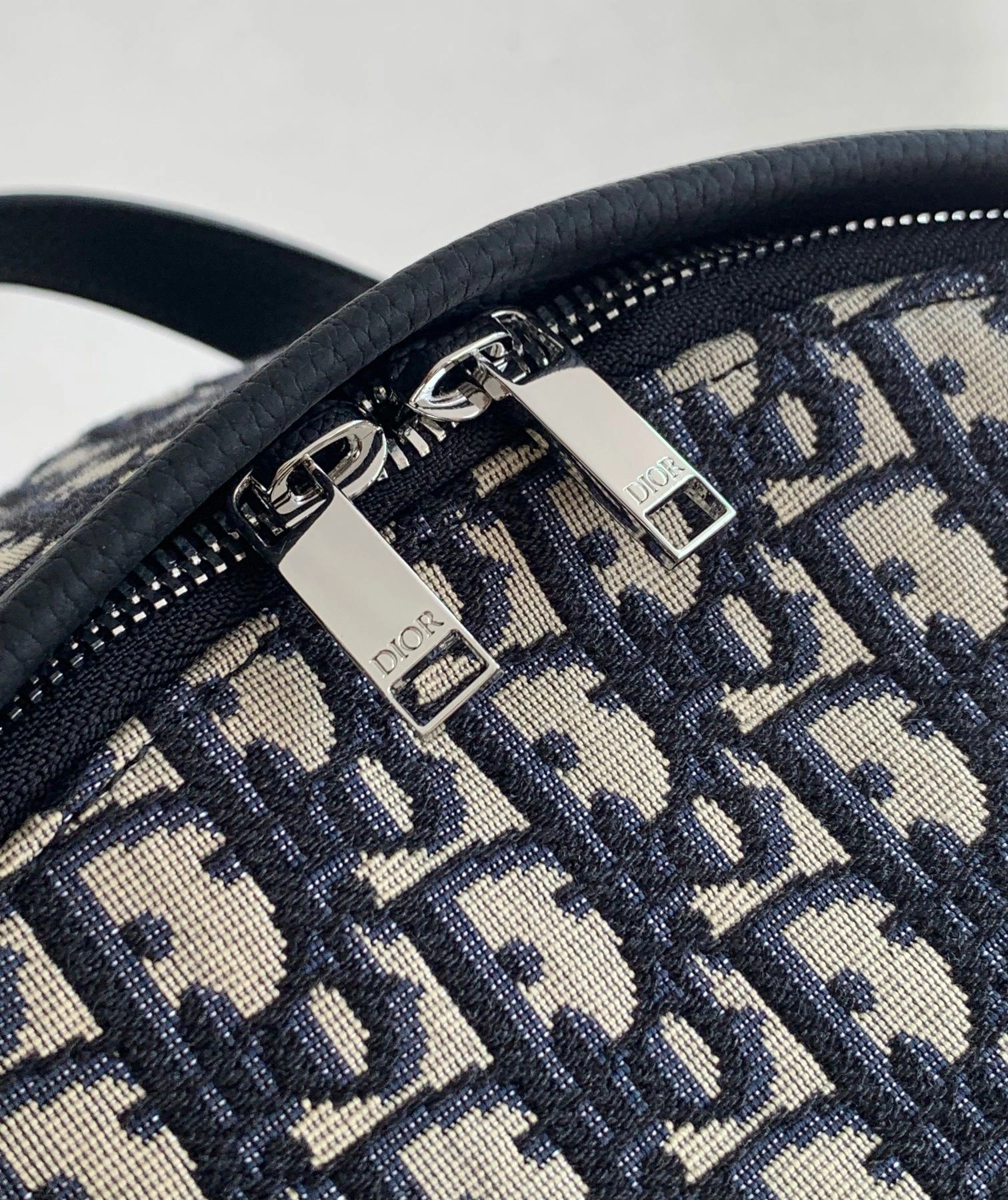Elegant Mens Christian Dior Backpacks 92086