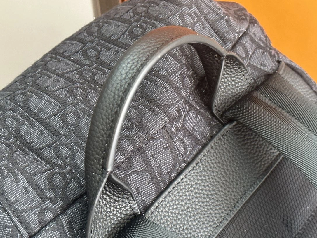 Mens Christian Dior Backpacks Sporty 92062