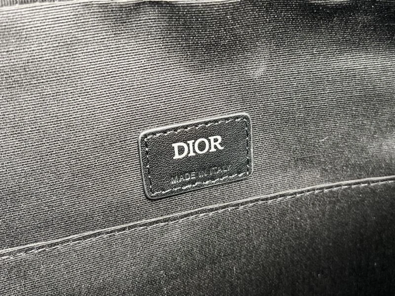 Sleek Mens Christian Dior Briefcases 70146