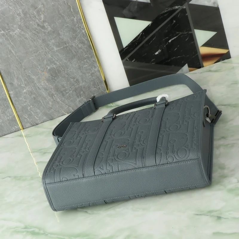 WellDesigned Mens Christian Dior Briefcases 45878