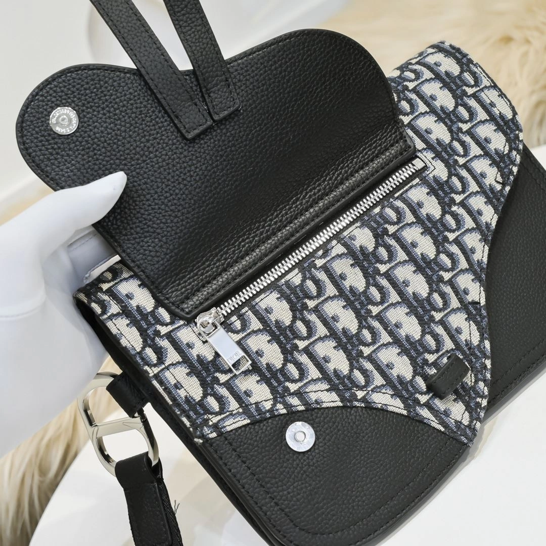 Original Mens Christian Dior Clutch Bags 91053