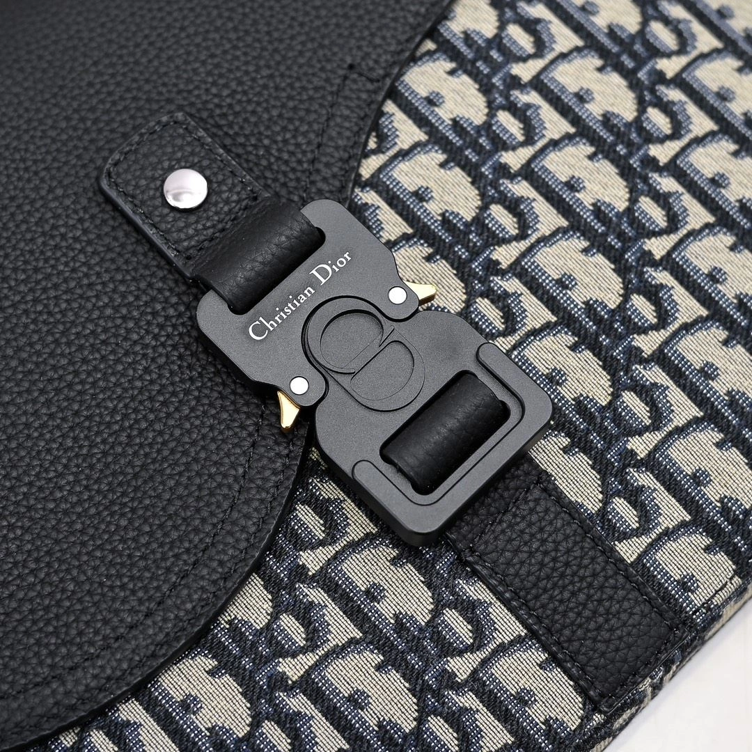 Mens Christian Dior Clutch Bags UrbanChic 91037
