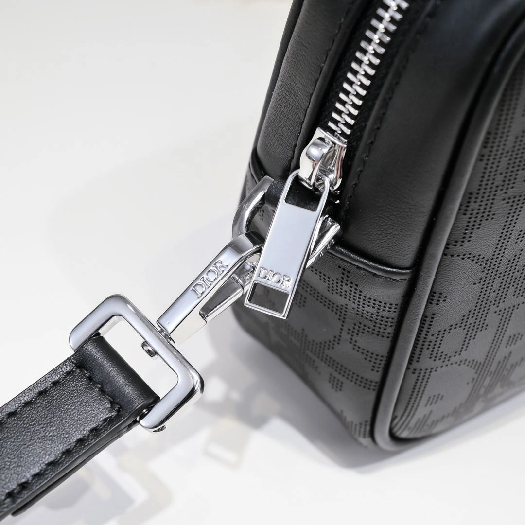 Premium Mens Christian Dior Clutch Bags 91046