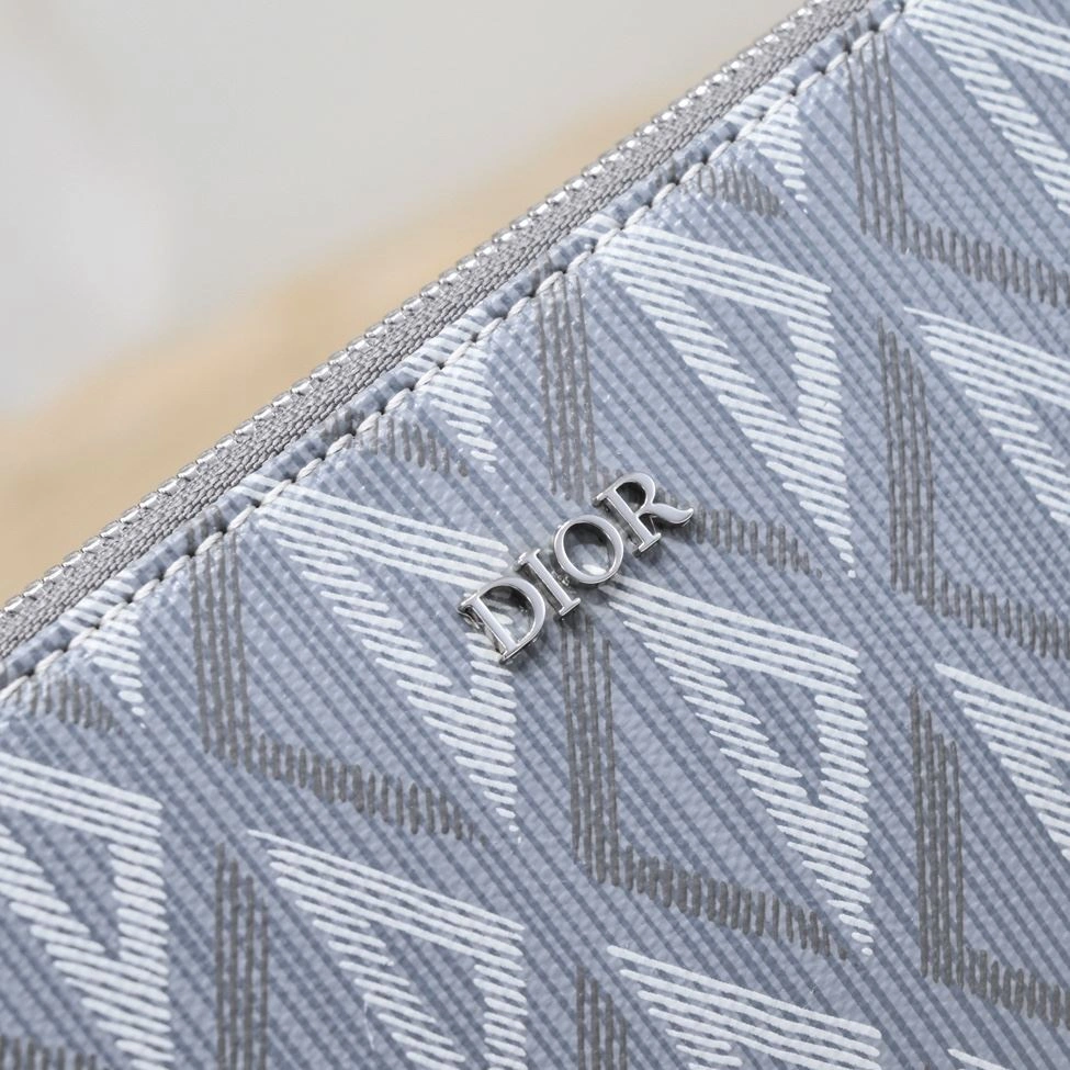 Resilient Mens Christian Dior Clutch Bags 91035