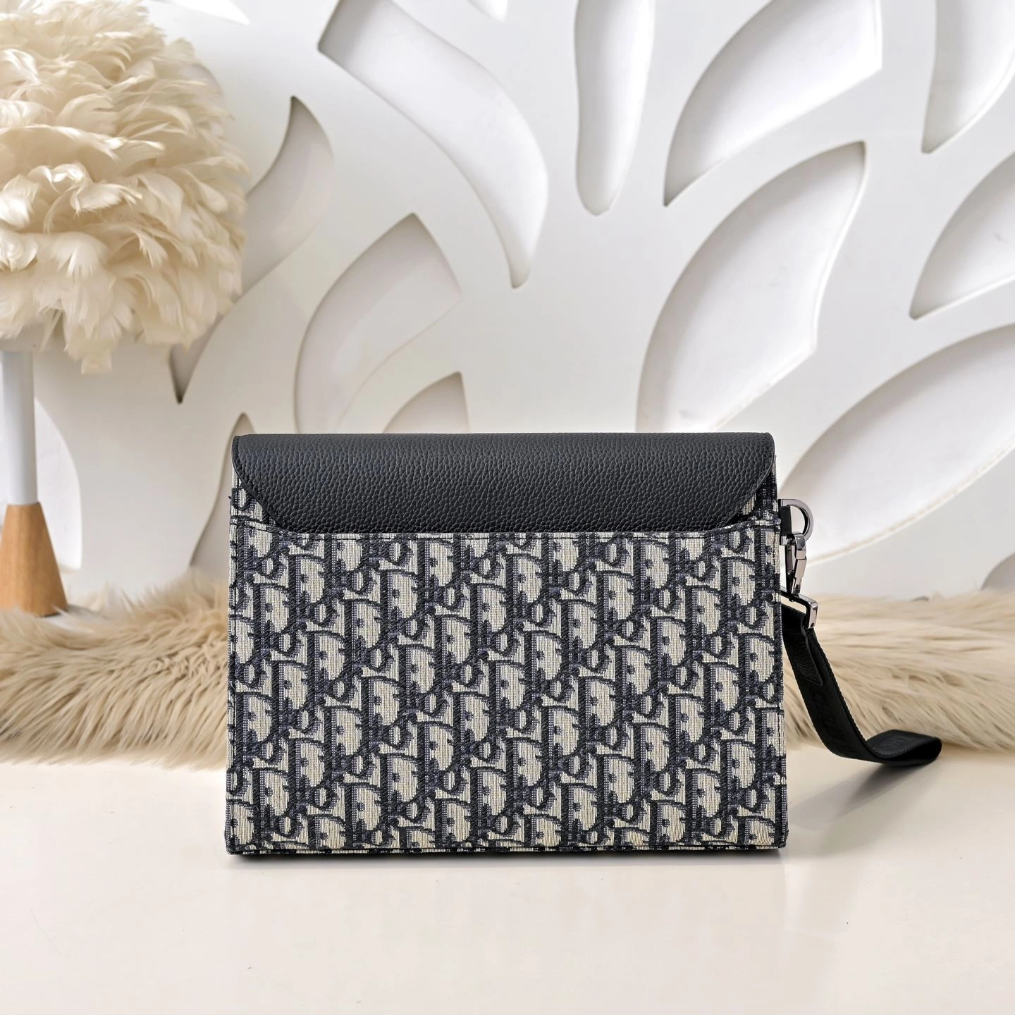 Stylish Mens Christian Dior Clutch Bags 91032