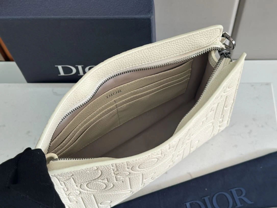 Sustainable Mens Christian Dior Clutch Bags 92038