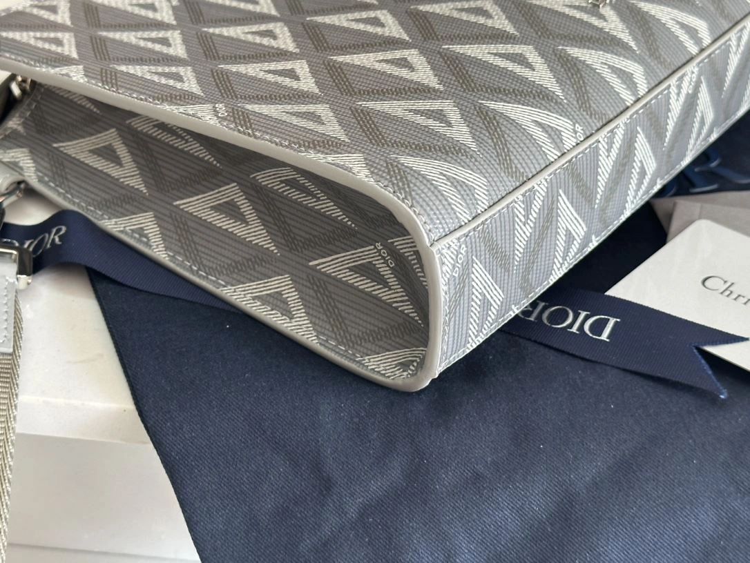 Sporty Mens Christian Dior Clutch Bags 92068