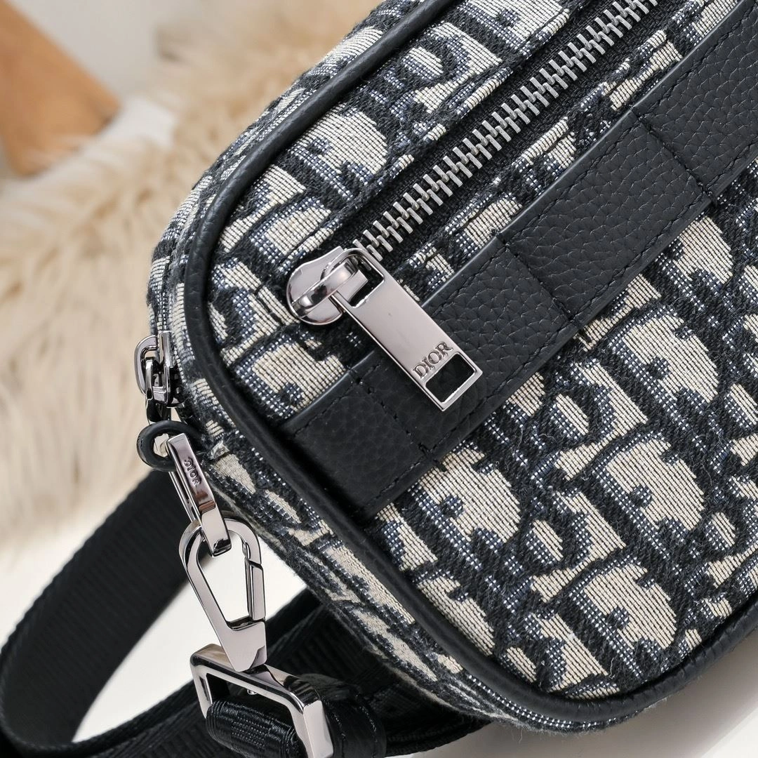 Versatile Mens Christian Dior Satchel Bags 91024