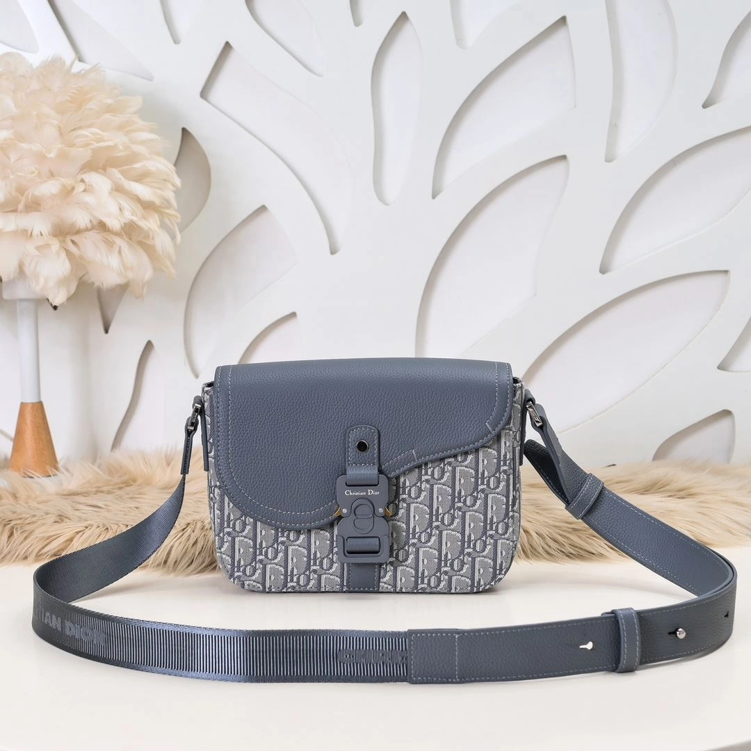 Elegant Mens Christian Dior Satchel Bags 90956