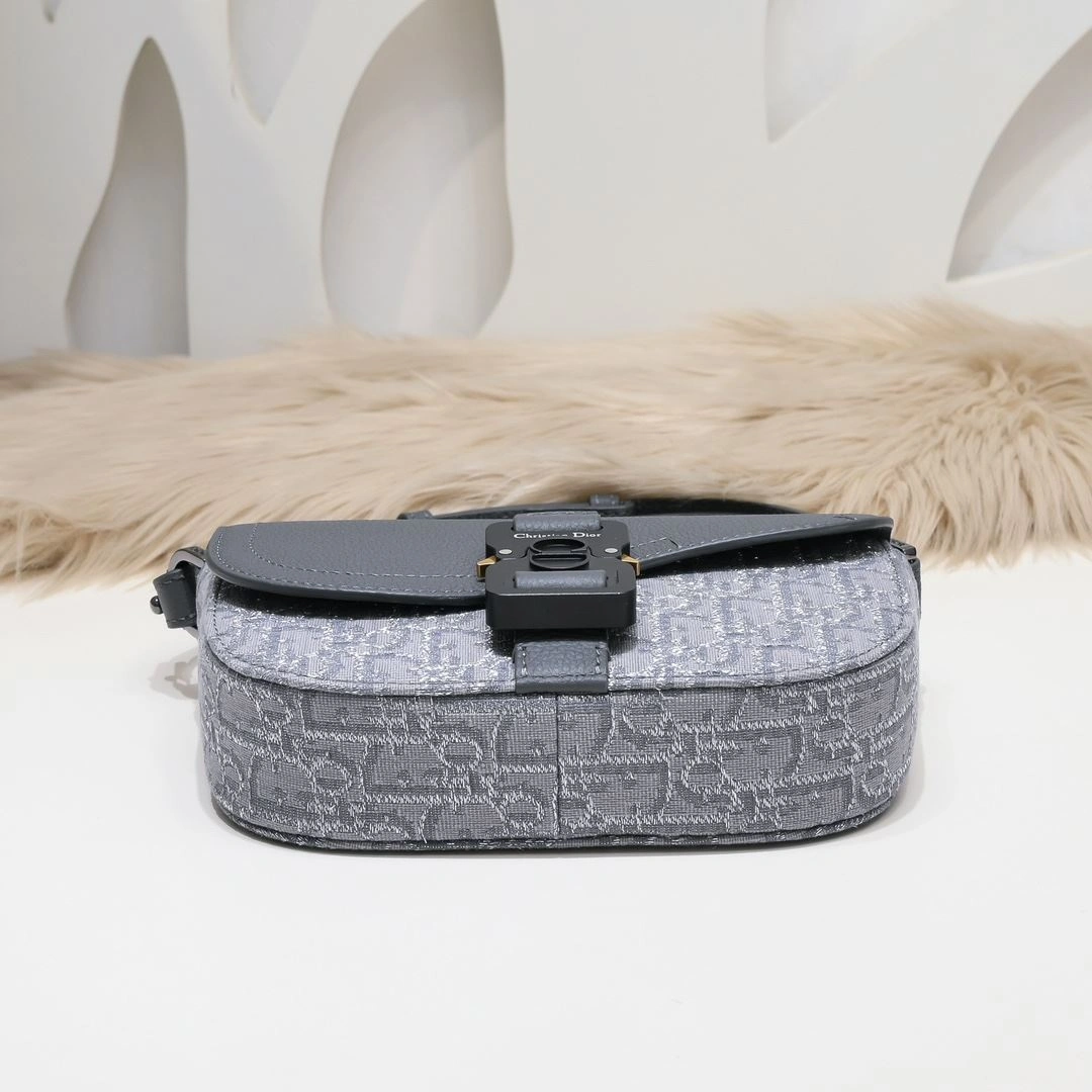 Affordable Mens Christian Dior Satchel Bags 90937