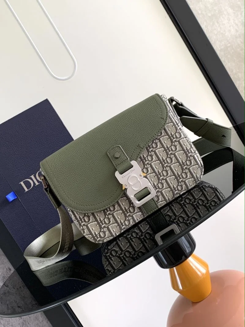 Fashionable Mens Christian Dior Satchel Bags 46644