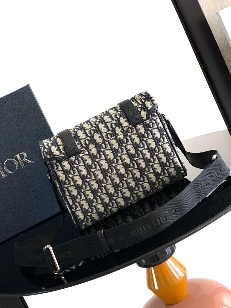 Elegant Mens Christian Dior Satchel Bags 46634