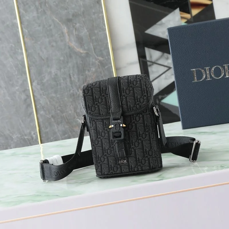 Resilient Mens Christian Dior Satchel Bags 46629