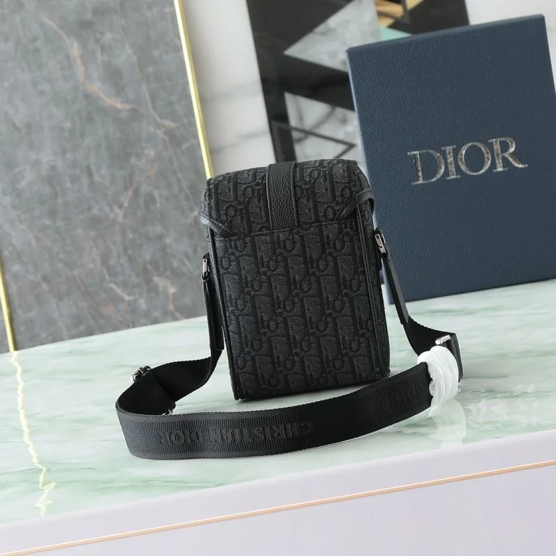 Resilient Mens Christian Dior Satchel Bags 46629