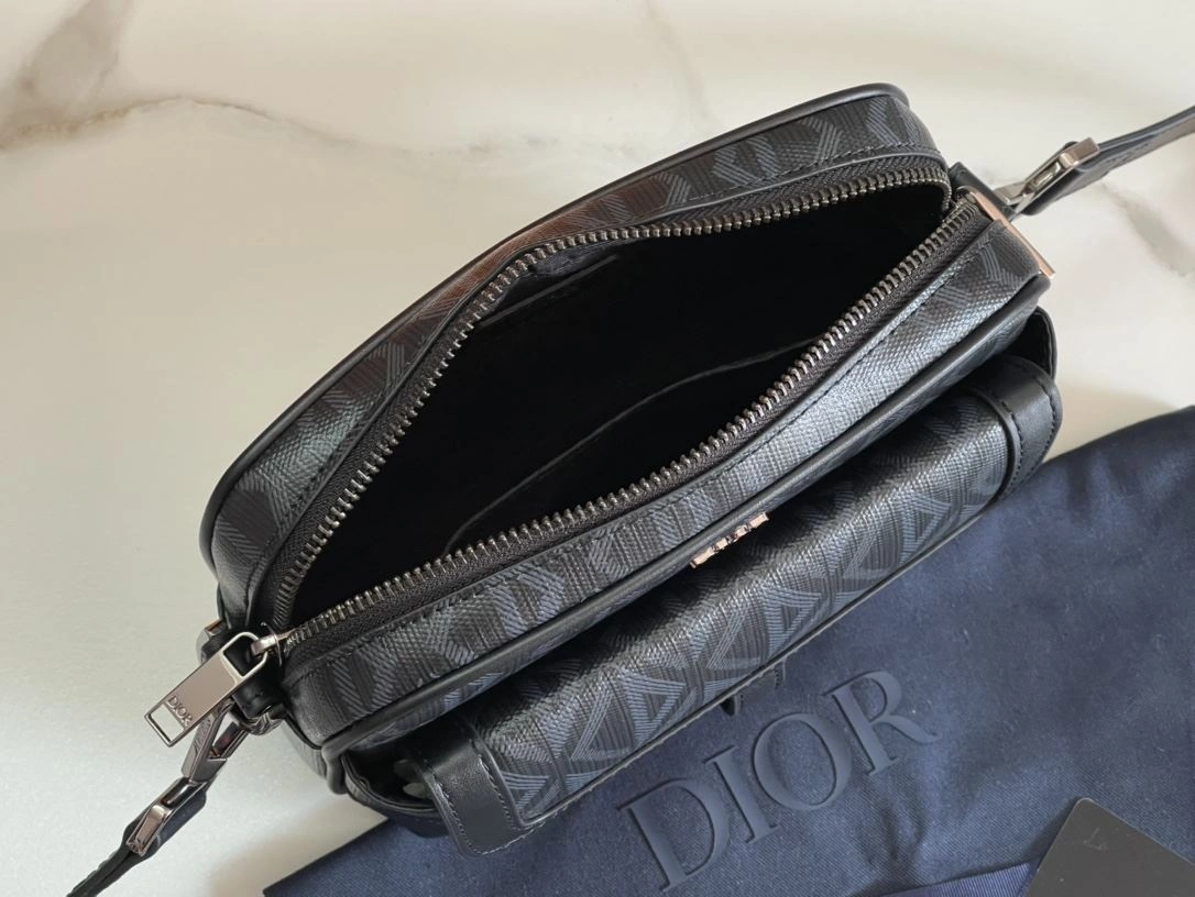 Popular Mens Christian Dior Satchel Bags 91999