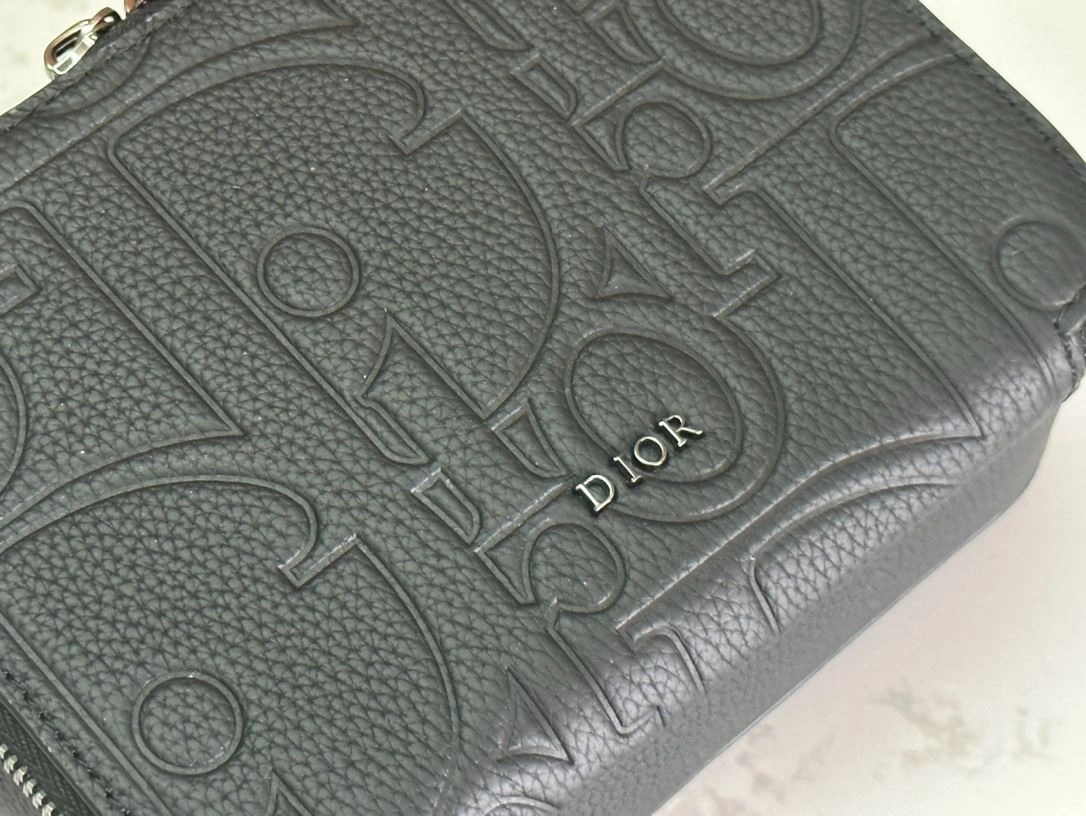Mens Christian Dior Satchel Bags FashionForward 91948