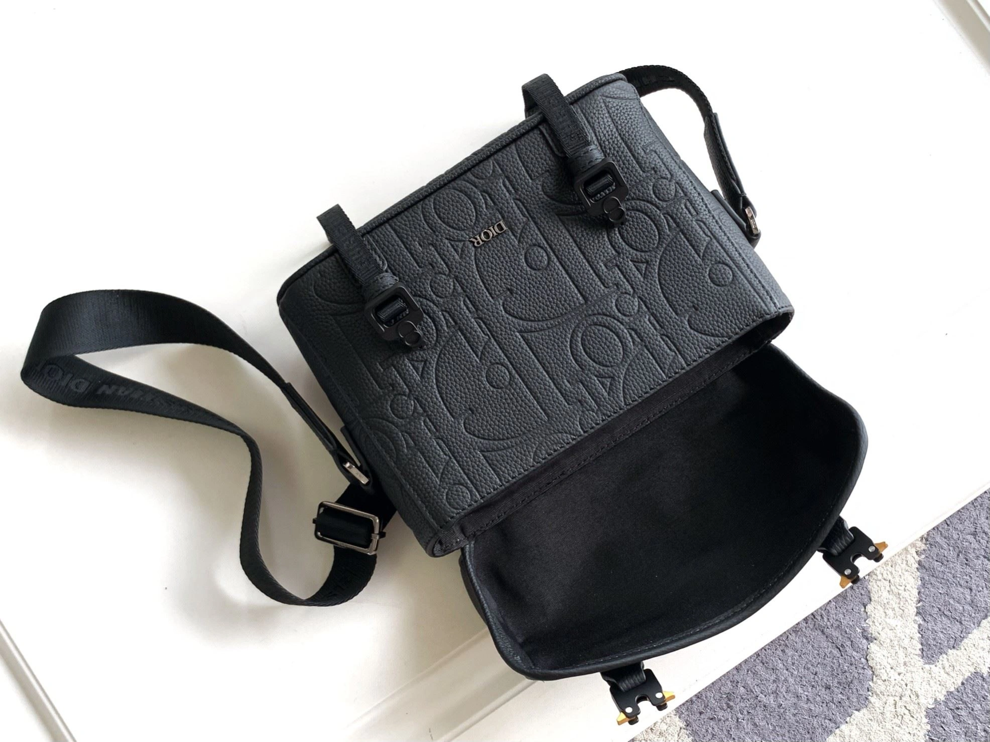 Mens Christian Dior Satchel Bags GoAnywhere 91930