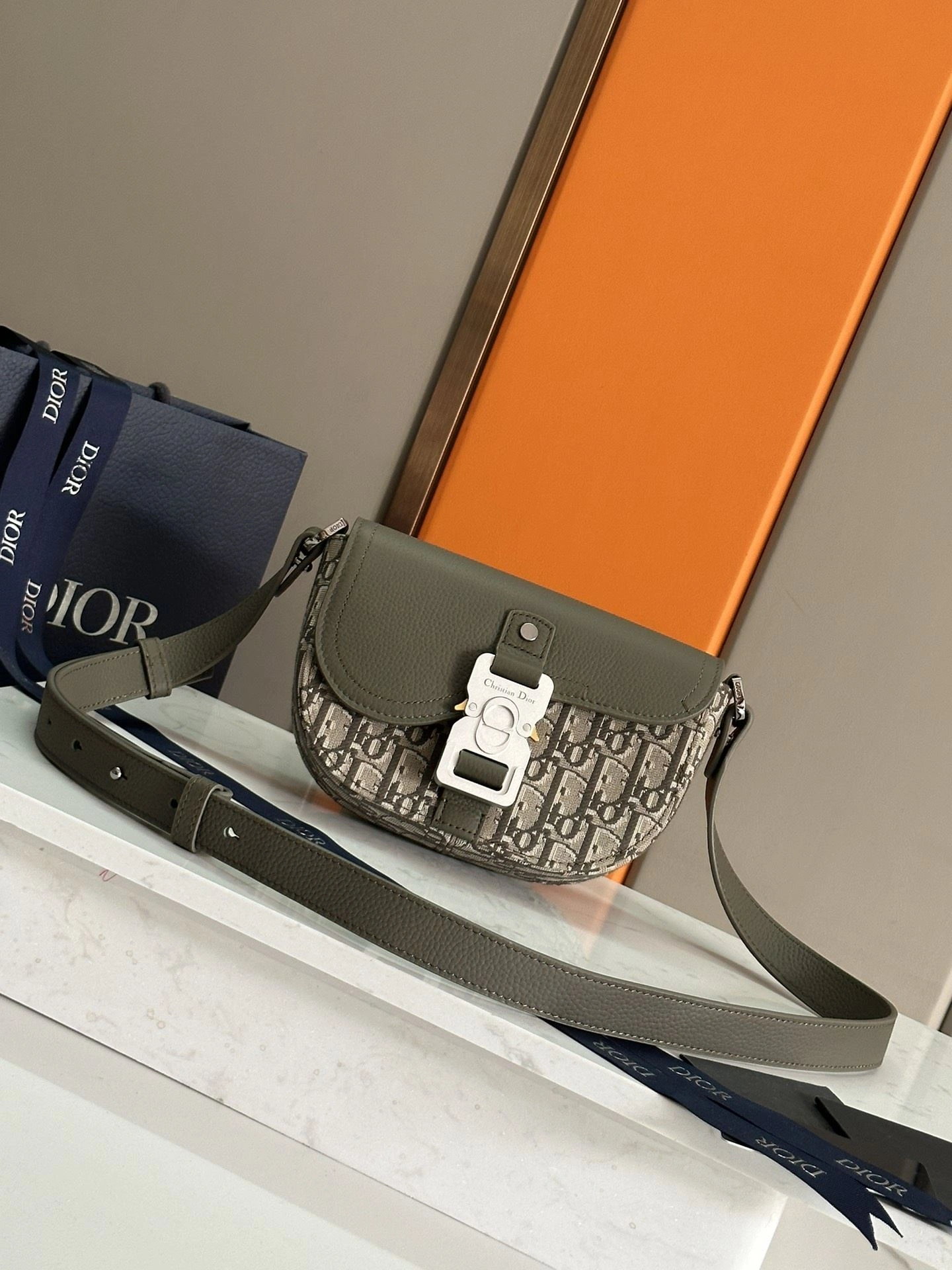 Reliable Mens Christian Dior Satchel Bags 91916