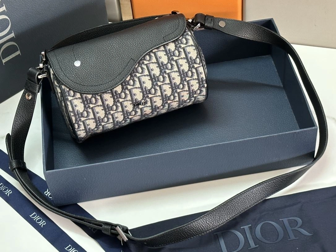 Unique Mens Christian Dior Satchel Bags 91898