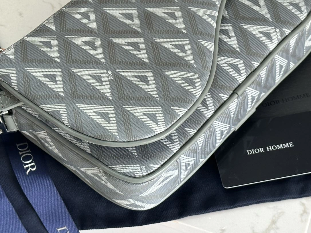 Modern Mens Christian Dior Satchel Bags 91886
