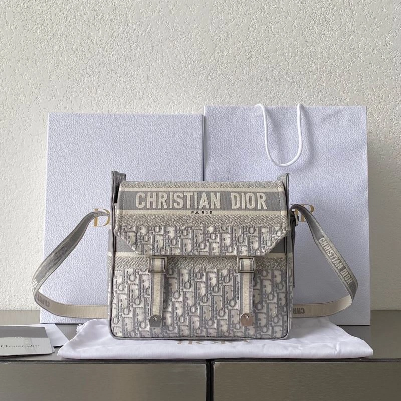 Trendy Mens Christian Dior Satchel bags 70139