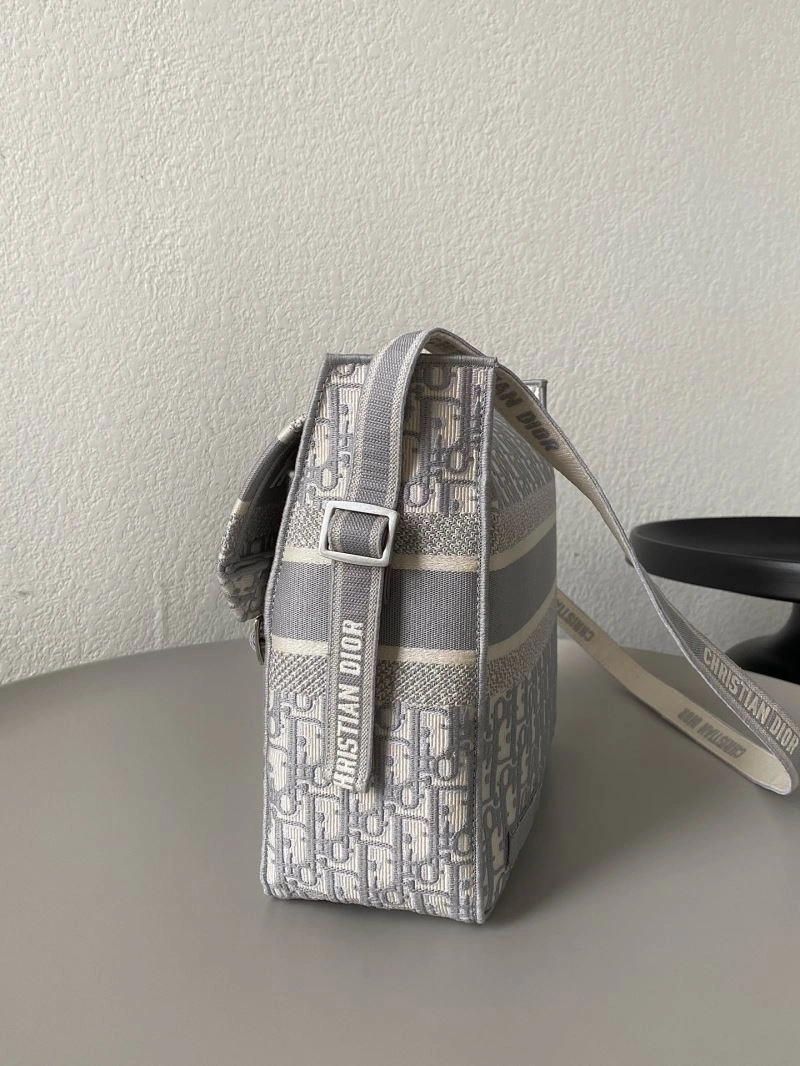 Trendy Mens Christian Dior Satchel bags 70139