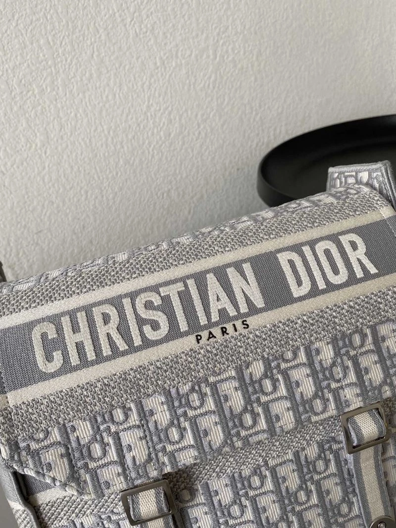 Trendy Mens Christian Dior Satchel bags 70139