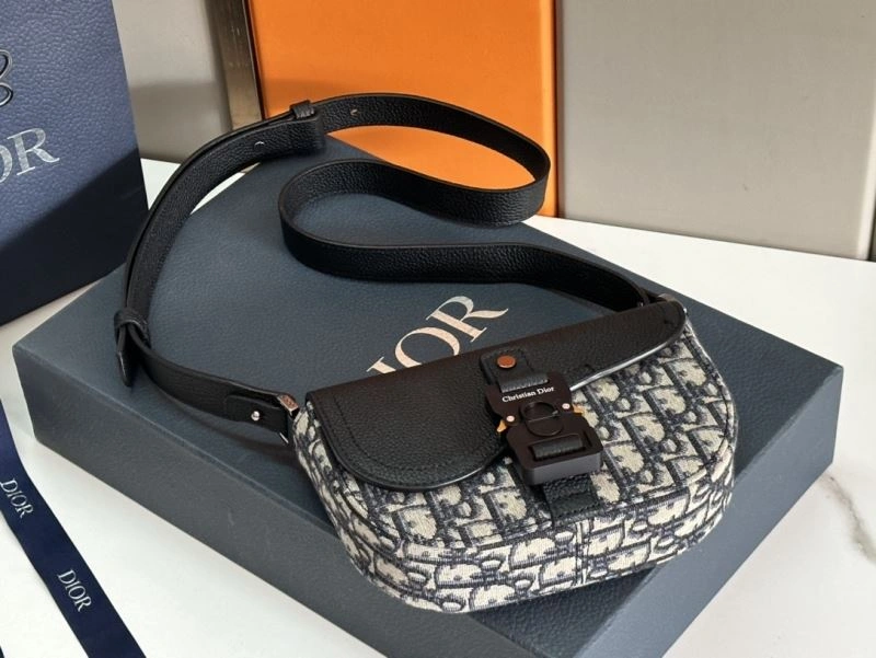 Mens Christian Dior Satchel bags Bold 70235