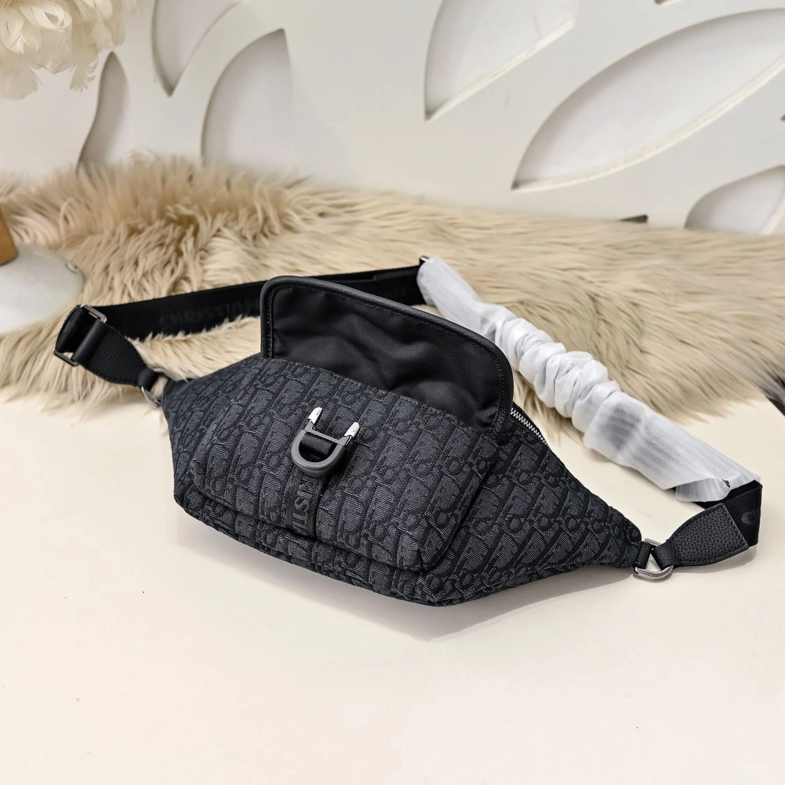 Mens Christian Dior Waist Chest Packs Comfortable 90932