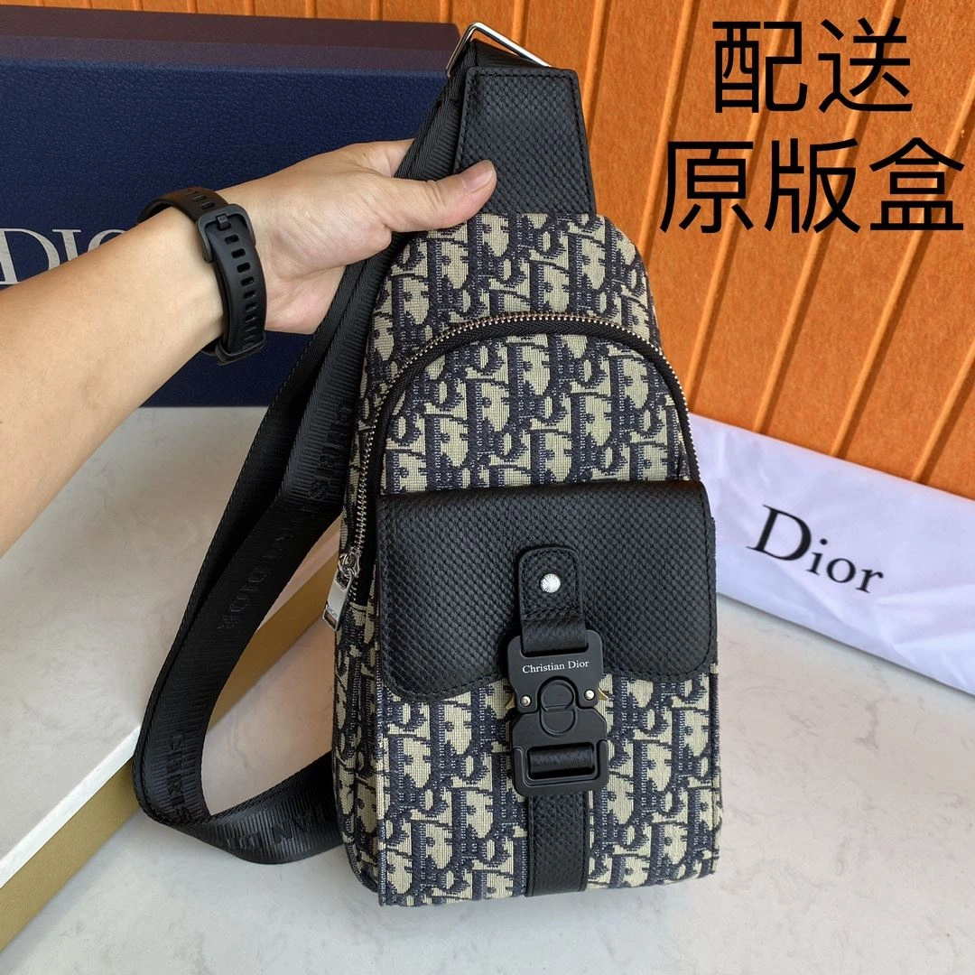 Mens Christian Dior Waist Chest Packs EasyCare 93180