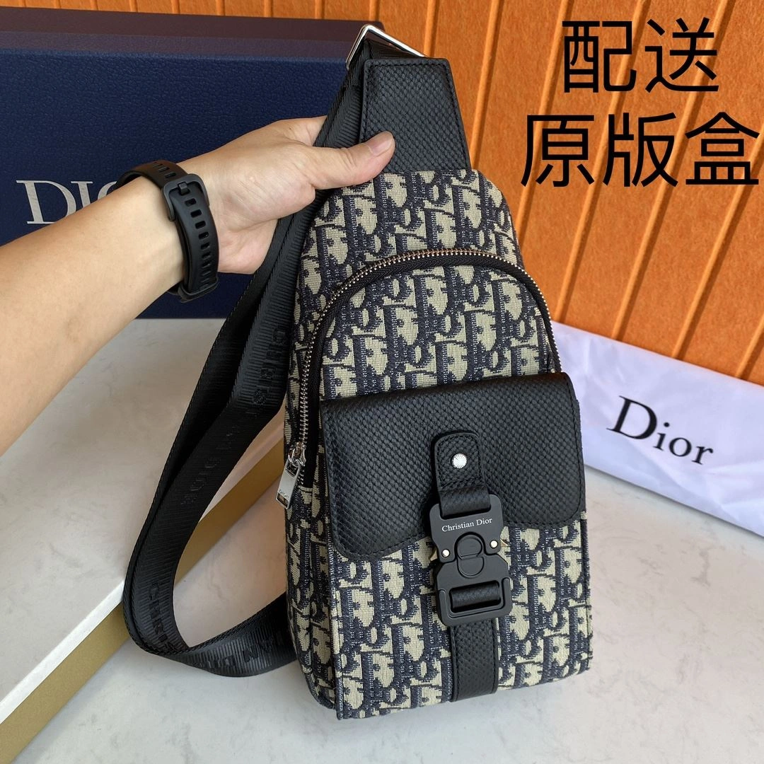 Mens Christian Dior Waist Chest Packs EasyCare 93180