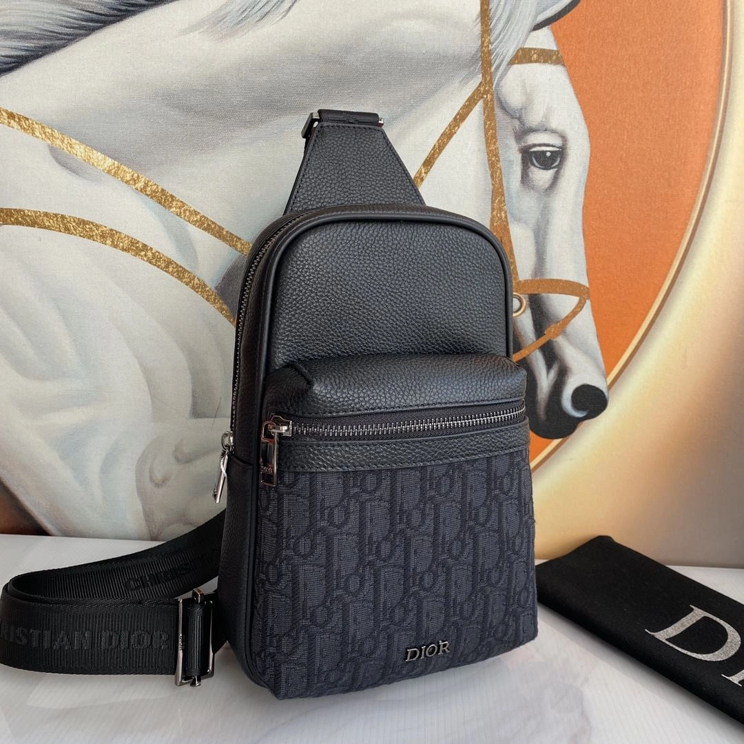 HighQuality Mens Christian Dior Waist Chest Packs 91901