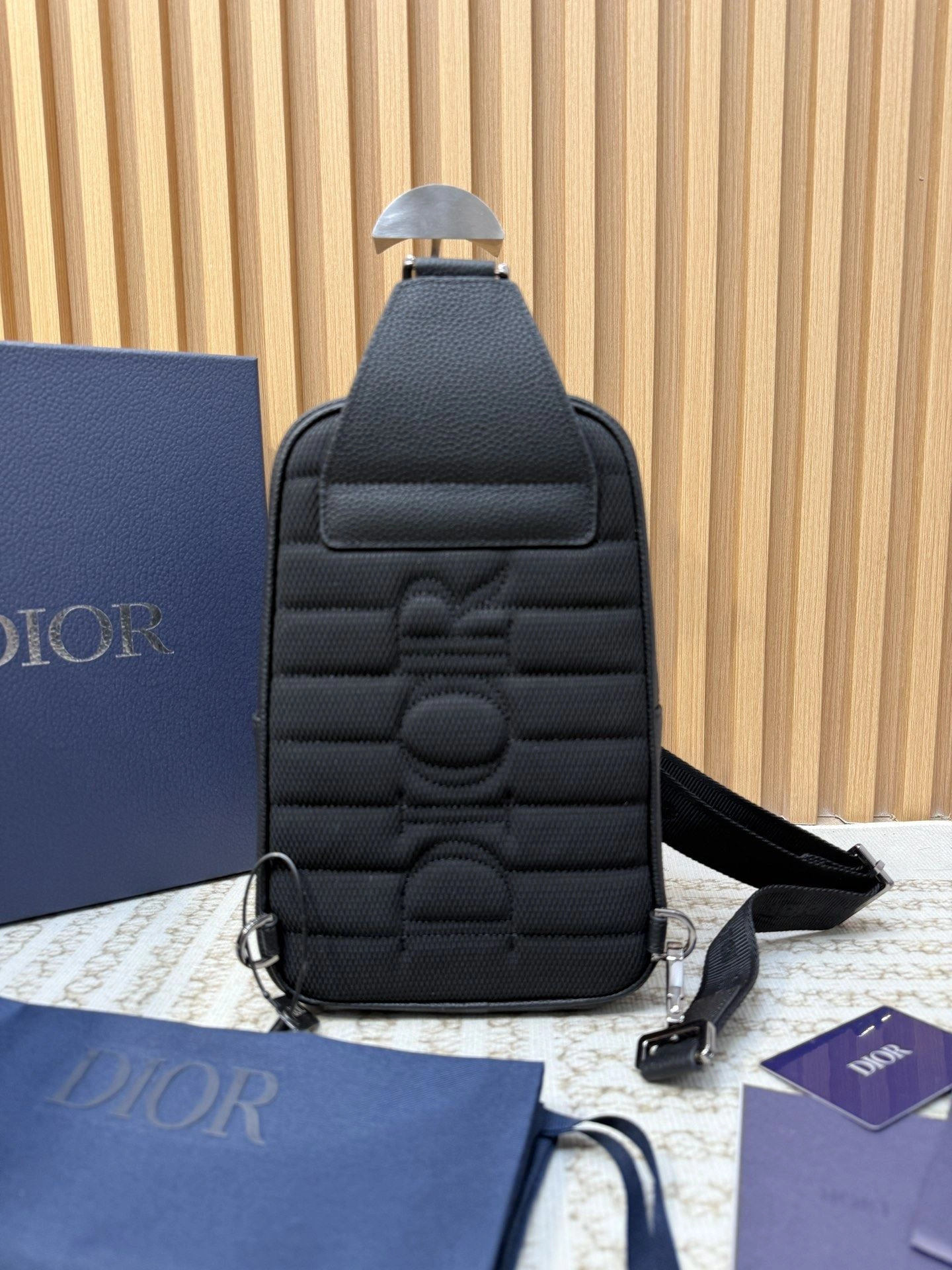 ModernLook Mens Christian Dior Waist Chest Packs 91900