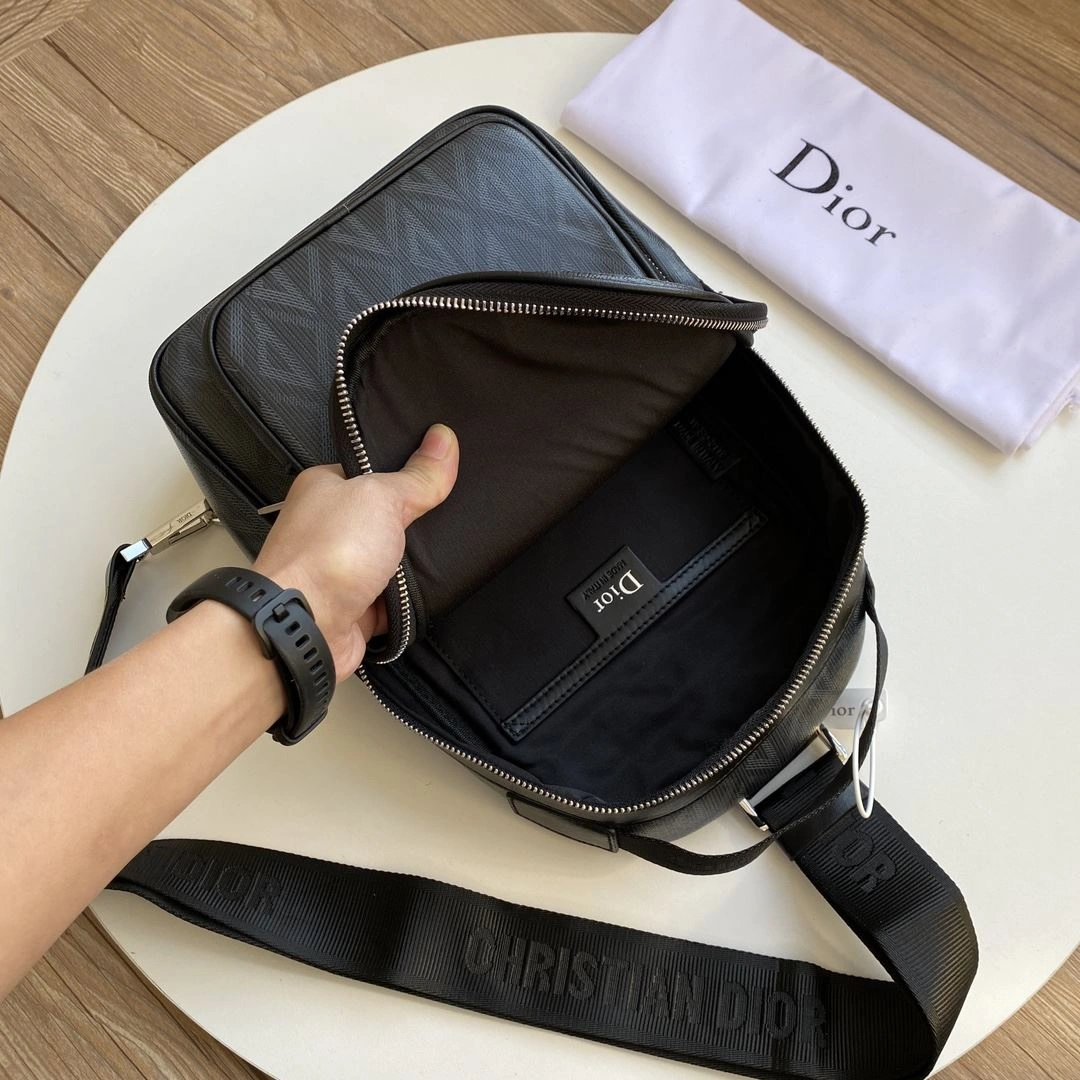 DailyWear Mens Christian Dior Waist Chest Packs 91855