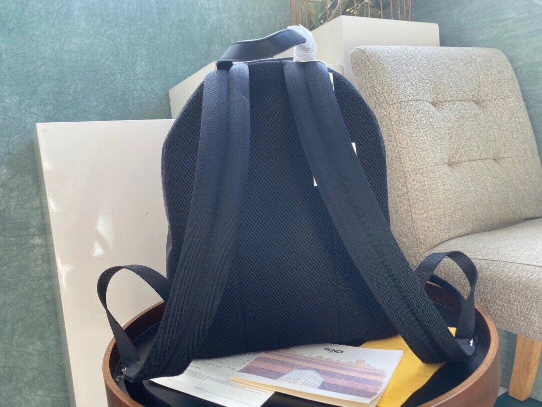 Mens Fendi Backpacks WeatherProof 93189