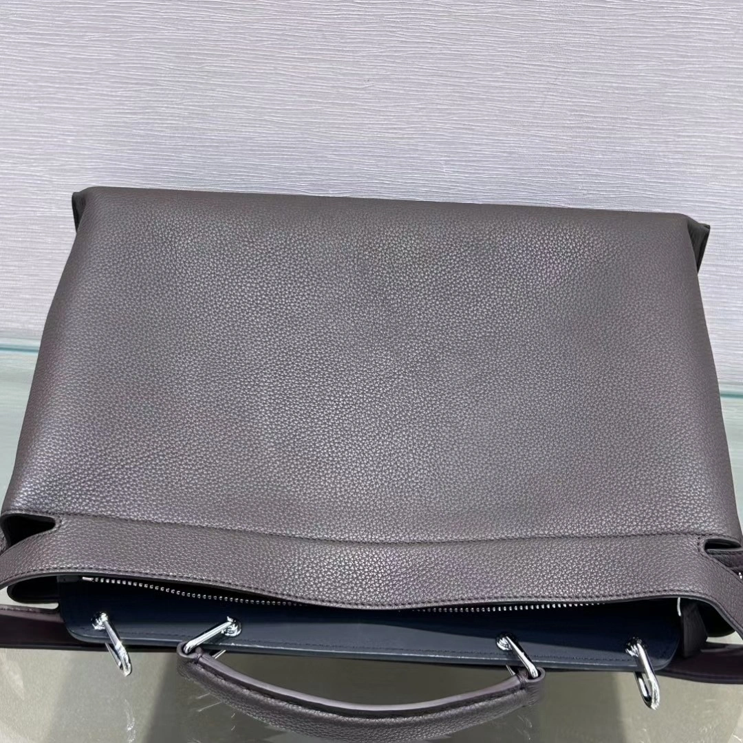 Mens Fendi Briefcases EasyMatch 76605