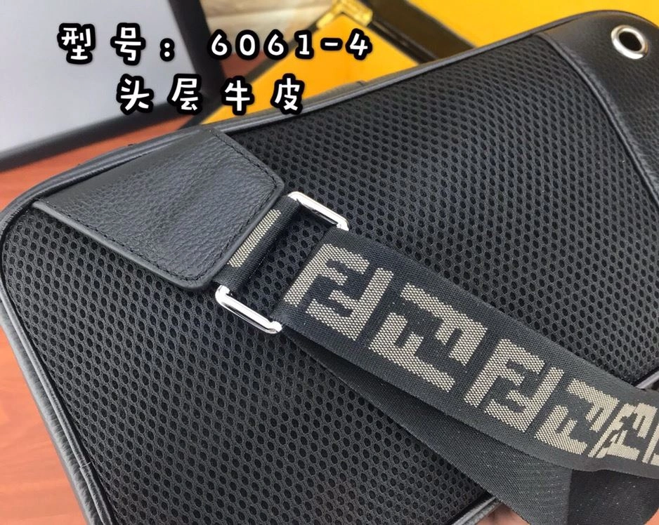 Cozy Mens Fendi Waist Chest Packs 93135