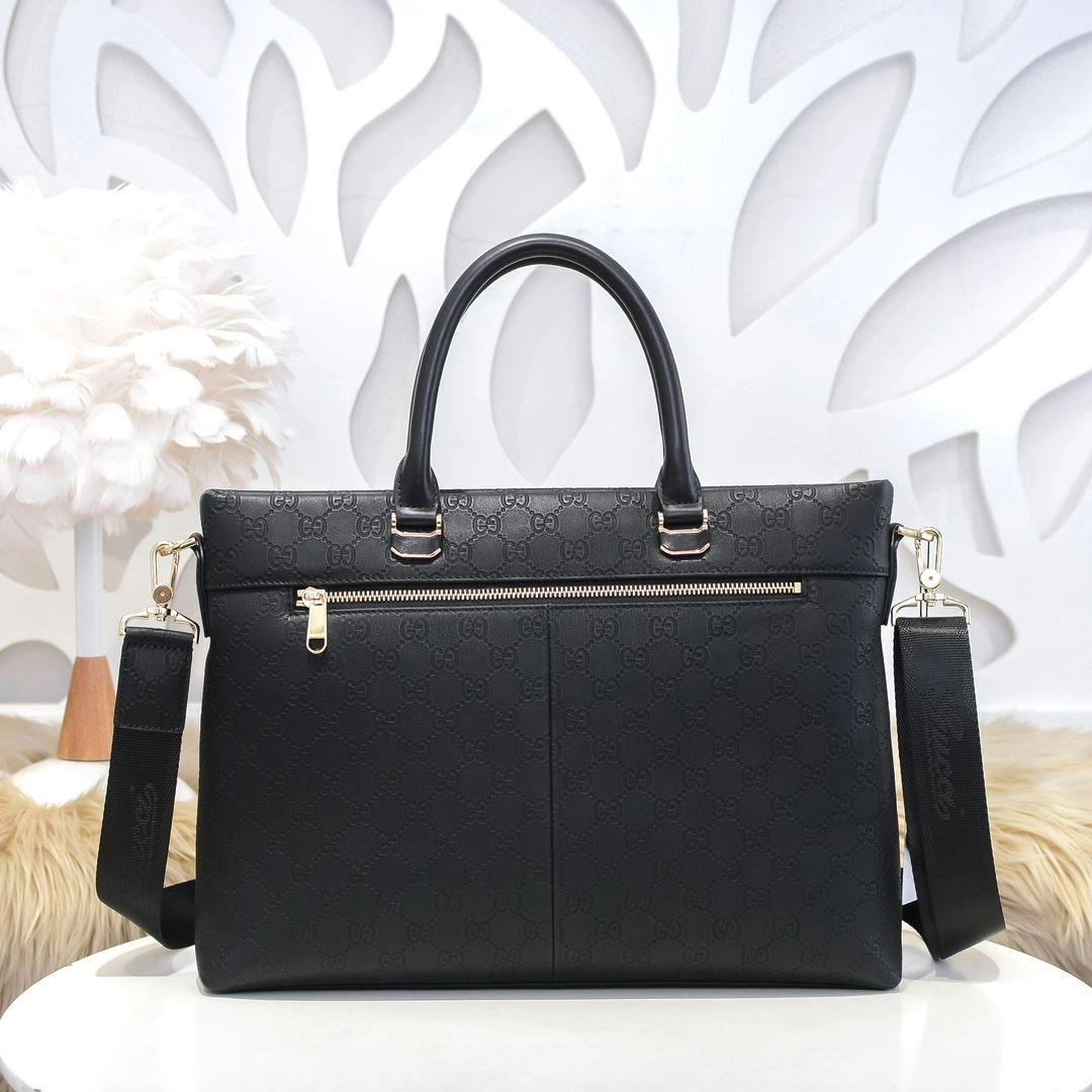 Compact Mens Gucci Briefcases 90900