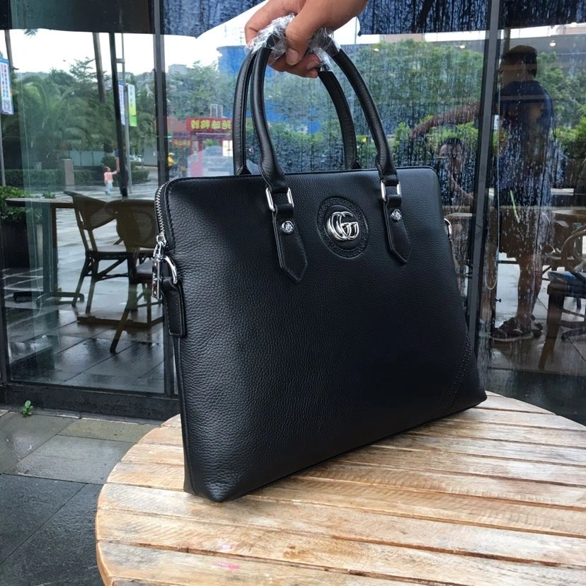 WellDesigned Mens Gucci Briefcases 93100